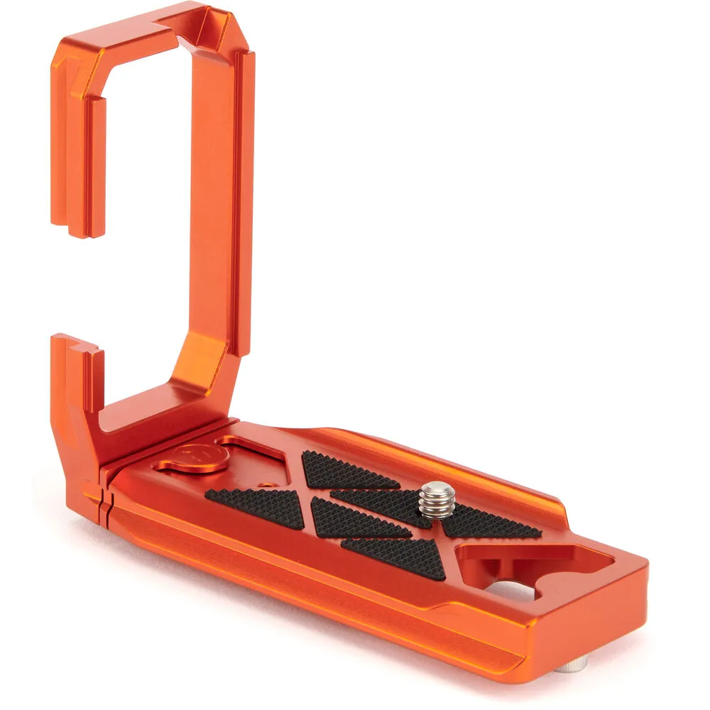 3 Legged Thing - Alfie 105mm Arca & Peak Design Capture L-Bracket for Sony Alpha A7 IV