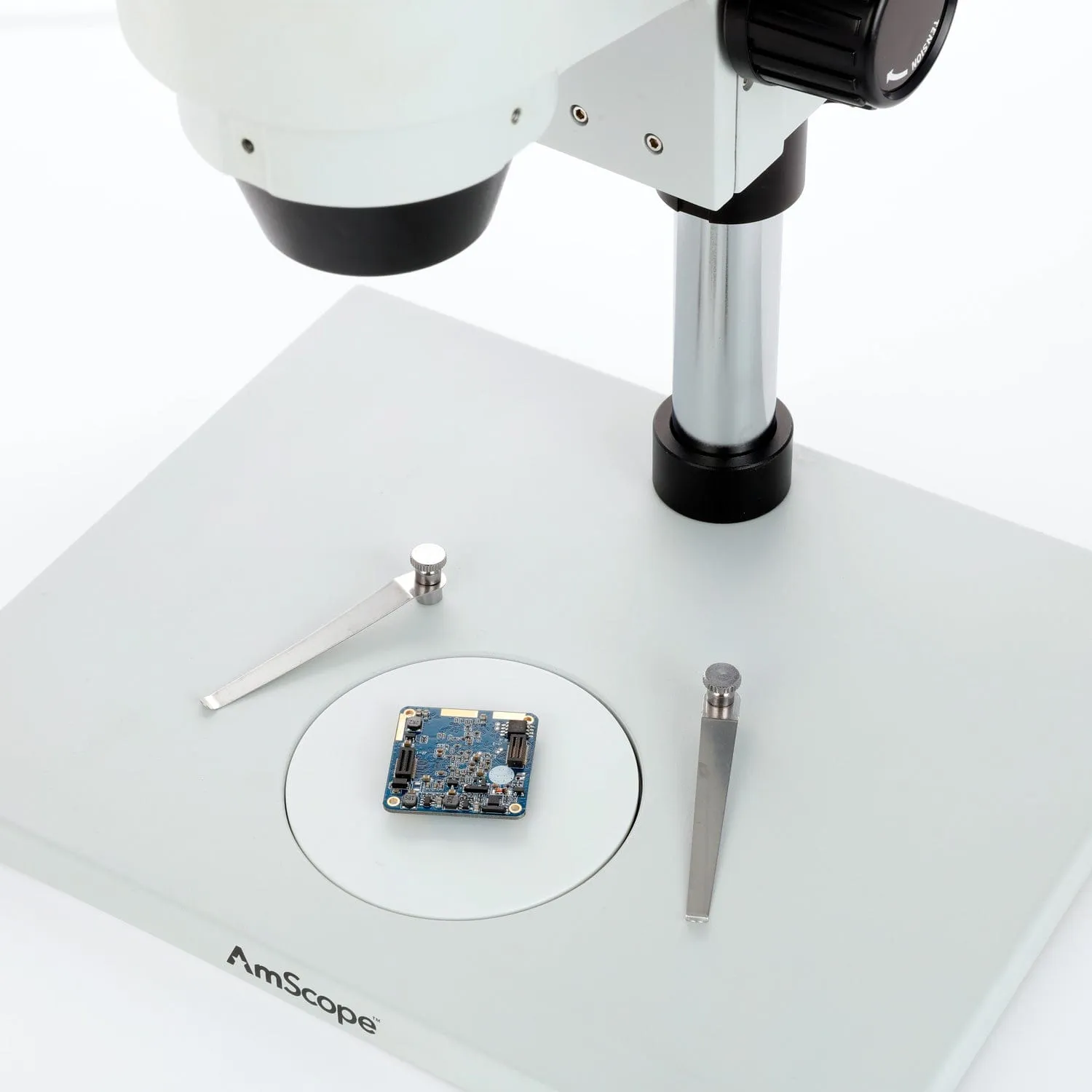 AmScope SM-1 Series Zoom Trinocular Stereo Microscope on Pillar Stand with Extra Large Base Plate w/30W LED Dual Gooseneck Fiber Optic Lights and HD Recording Camera