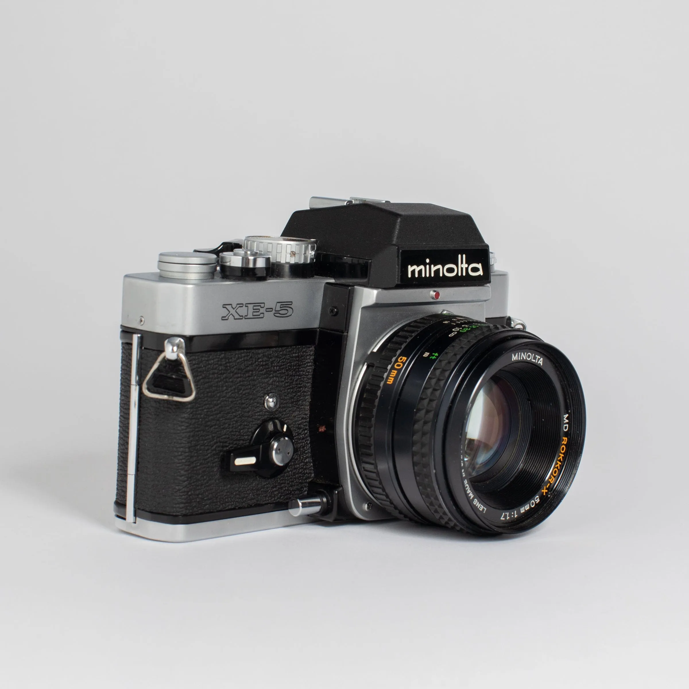 Minolta XE-5 w/ Rokkor-X 50mm 1.7 MD