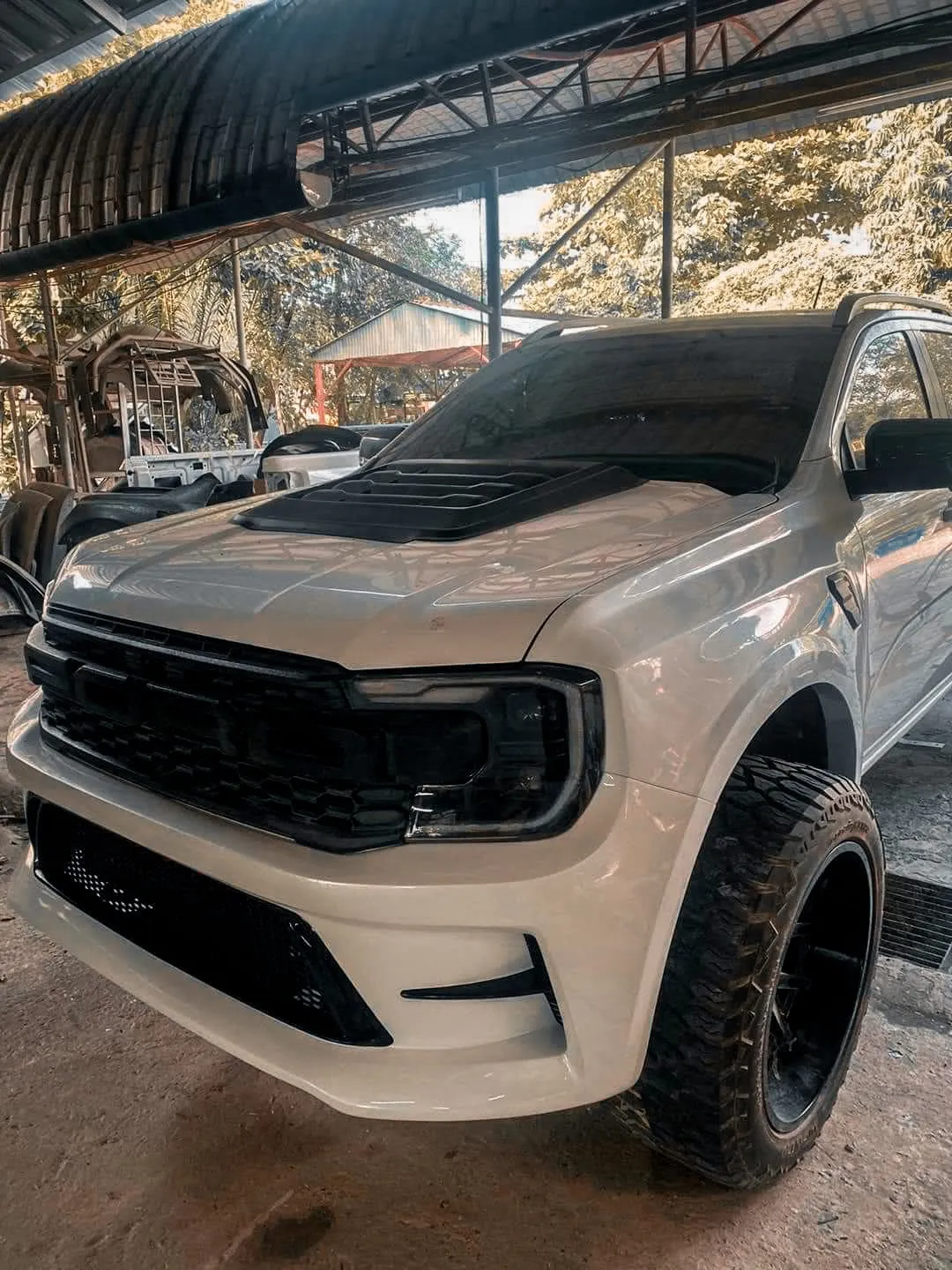 NEXT-GEN FORD RANGER MS-RT BODY KIT 2022  ( WORLDWIDE SHIPPING )