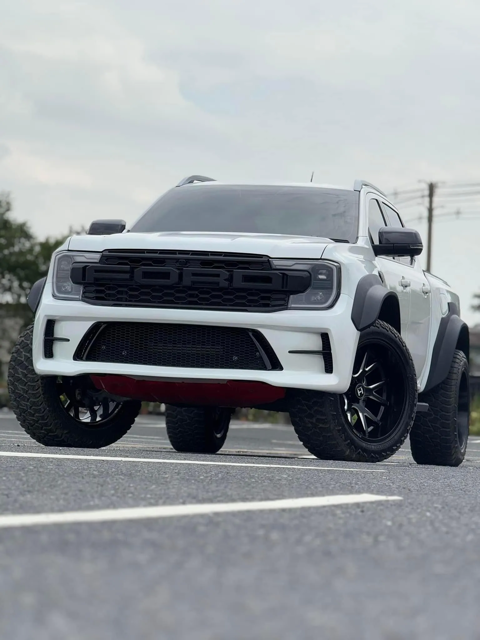 NEXT-GEN FORD RANGER MS-RT BODY KIT 2022  ( WORLDWIDE SHIPPING )