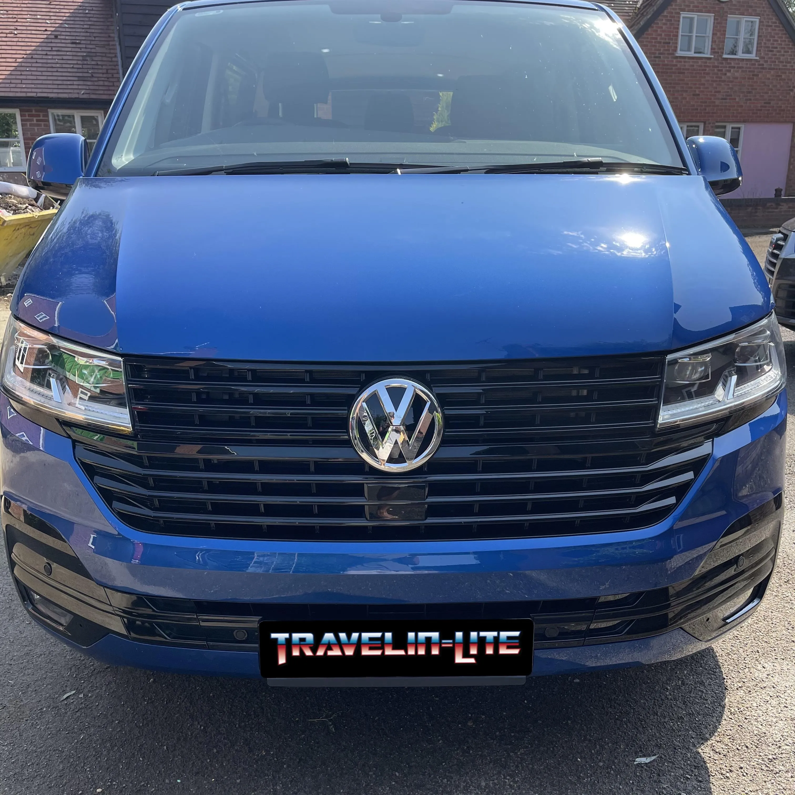 T6.1 Upper and lower Grilles Gloss Black ABS